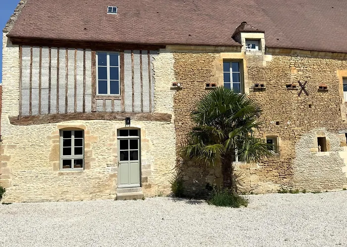 度假居 La Ferme Du Chateau De Grisy - Piscine - Calme - Jeux